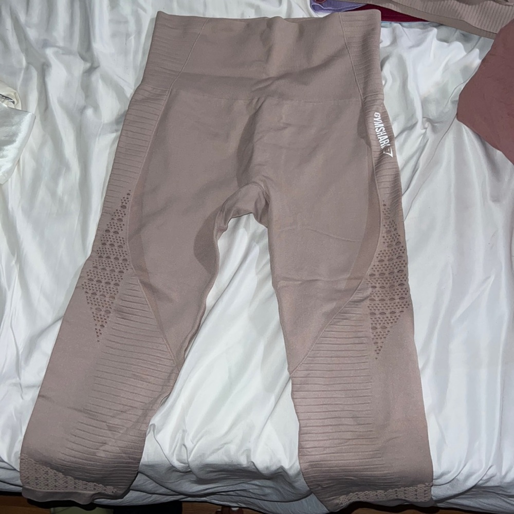 Gymshark Energy Seamless Half Leggings